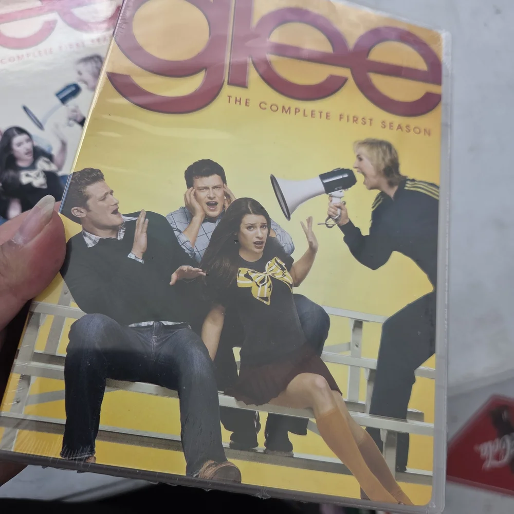 Glee The Complete First Season 7-Disc Set